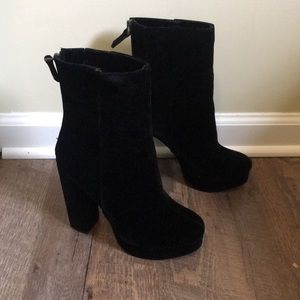 Who What Wear Black Velvet Heel Boots size 8